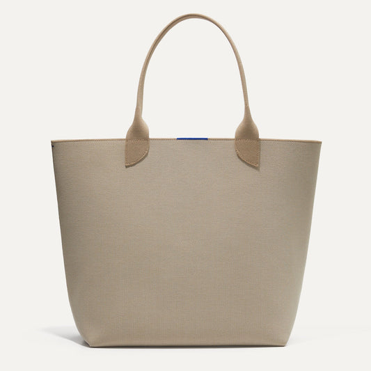 PLP |The Lightweight Tote in Soft Sesame shown from the front.