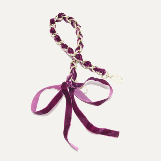 The Shoulder Strap in Velvet Plum Chain.